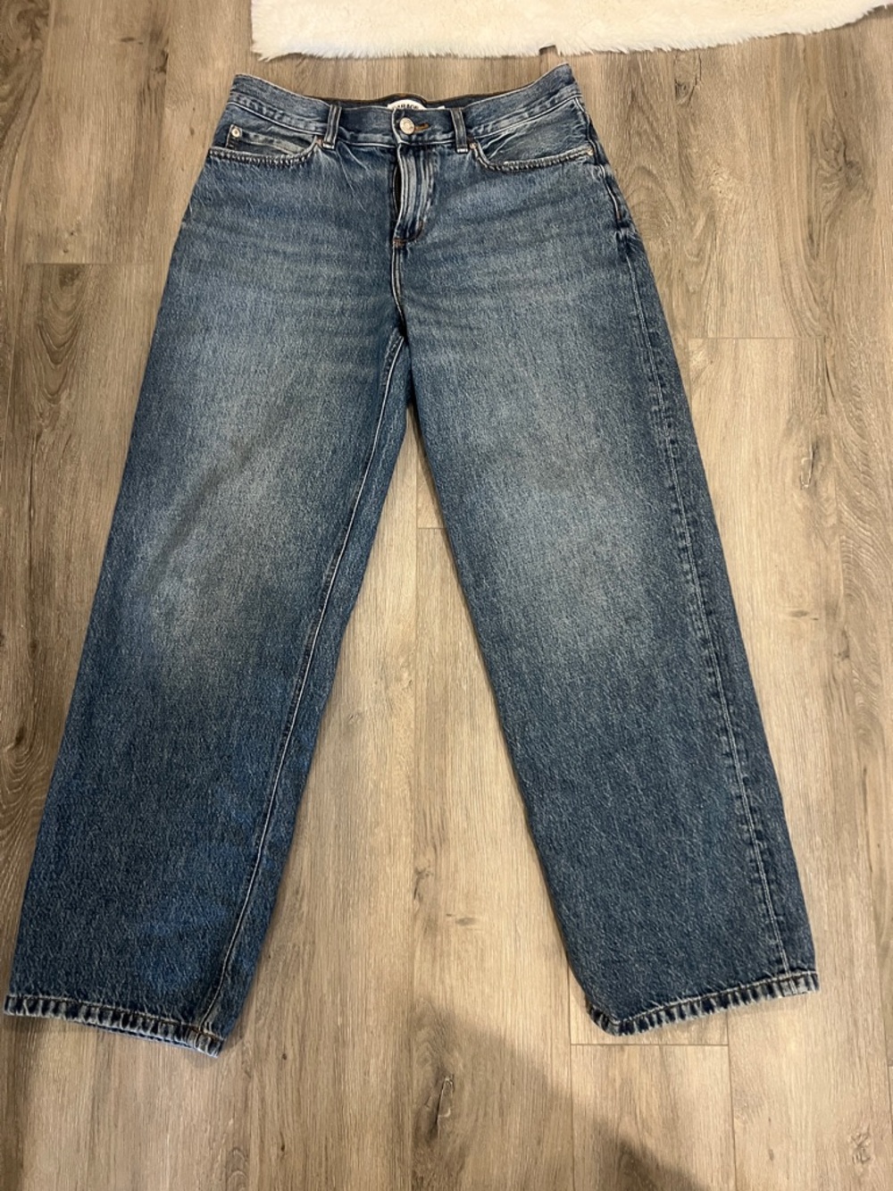 garage baggy jeans, low rise